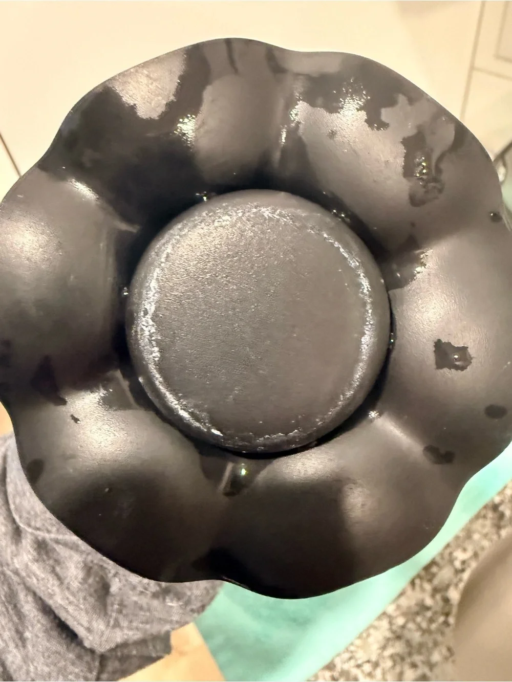 Black Pet Water Fountain - Quiet Circulating Water Dispenser
